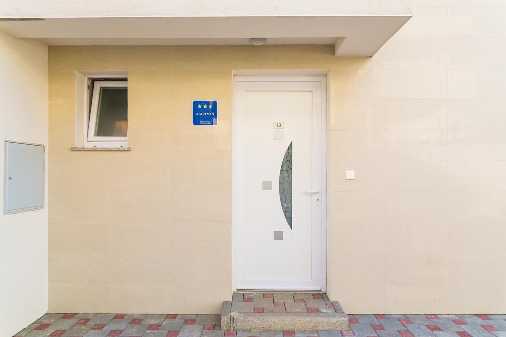 Villa Tina Novalja Zewnętrze zdjęcie